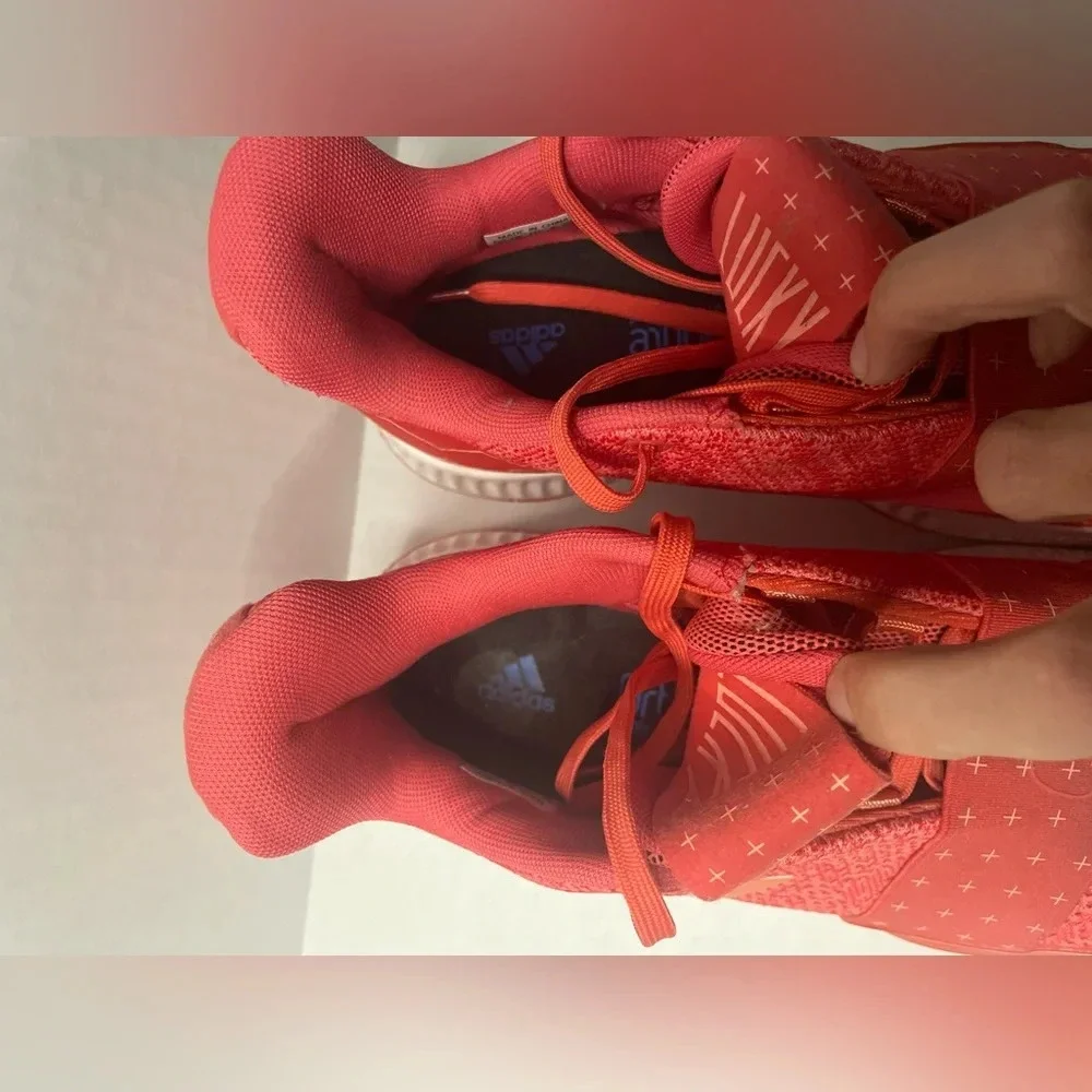 Adidas Mens Harden‎ Vol. 3 Invader Coral Basketball Sneaker size 6